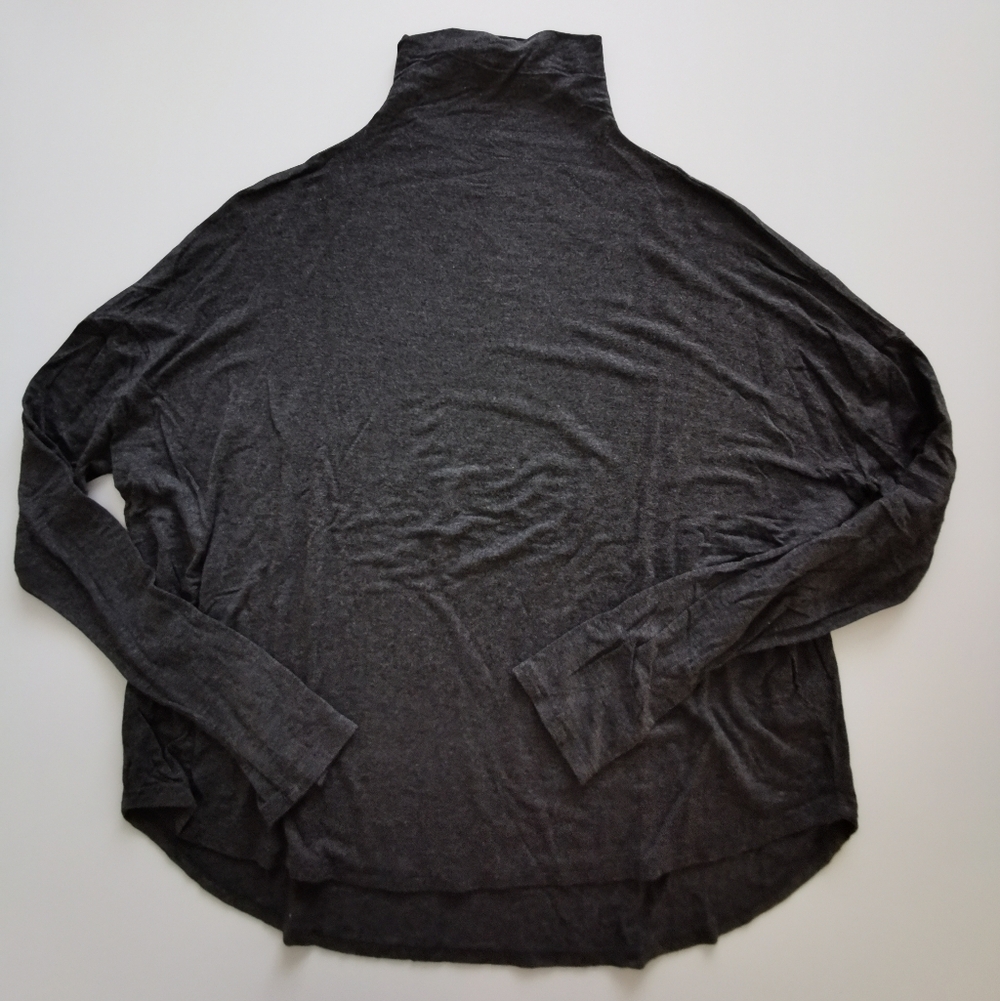 Aritzia Babaton Charcoal Gray Mock/Turtle Neck Long Sleeve Top Oversized Size M